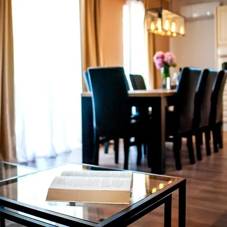 Apartment Miral *