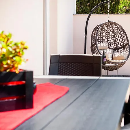 Miral Apartment *