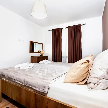Apartment Miral *