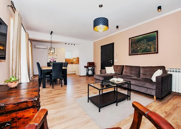 Apartment Miral *