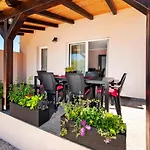 Appartement Miral *