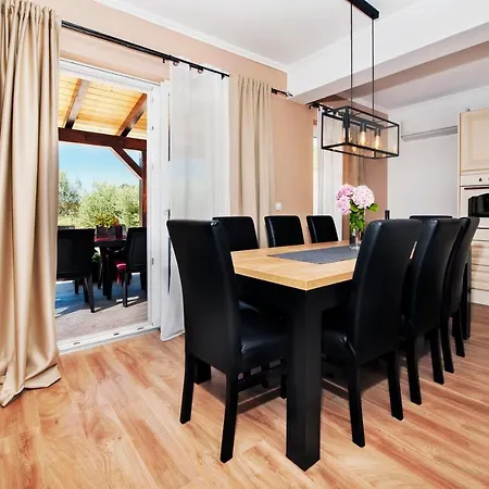 Miral * Rovinjsko Selo